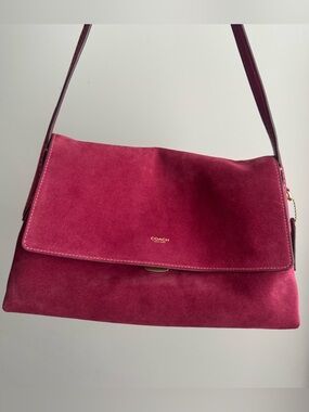Coach Chelsea 30